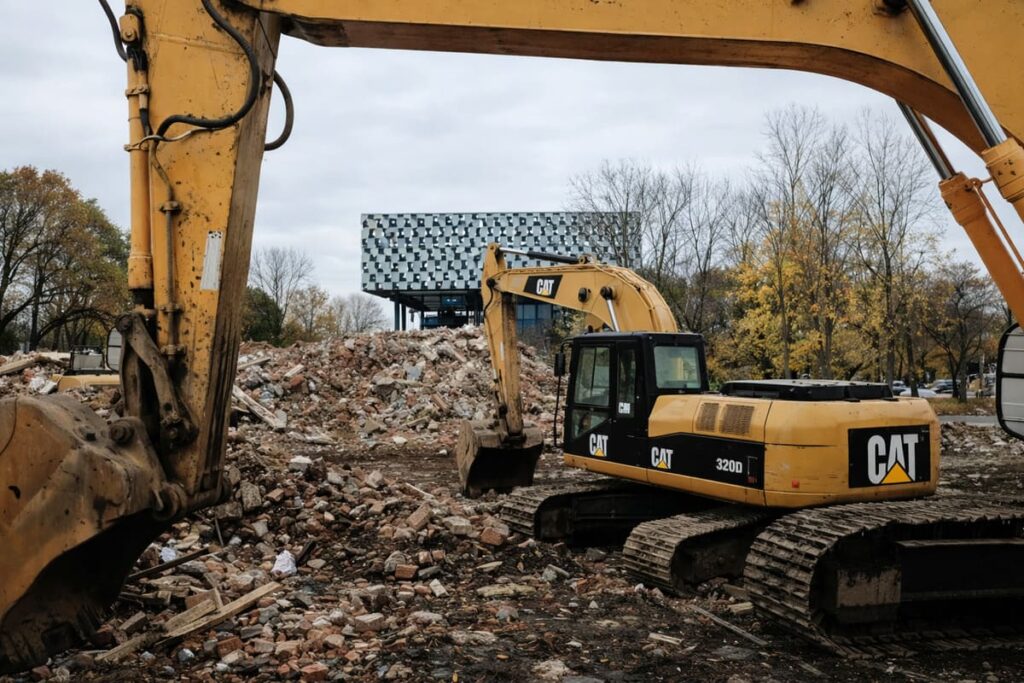 Tipos de derribos: cuál es el más adecuado según cada proyecto